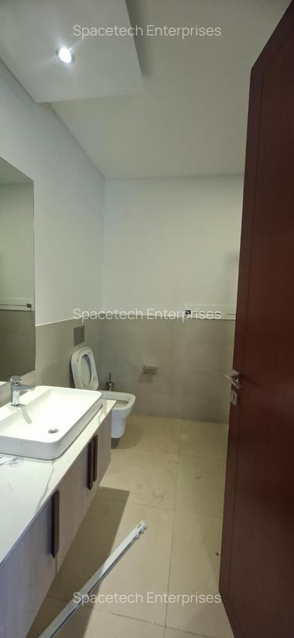 4 Bed Townhouse with En Suite in Karen - 12
