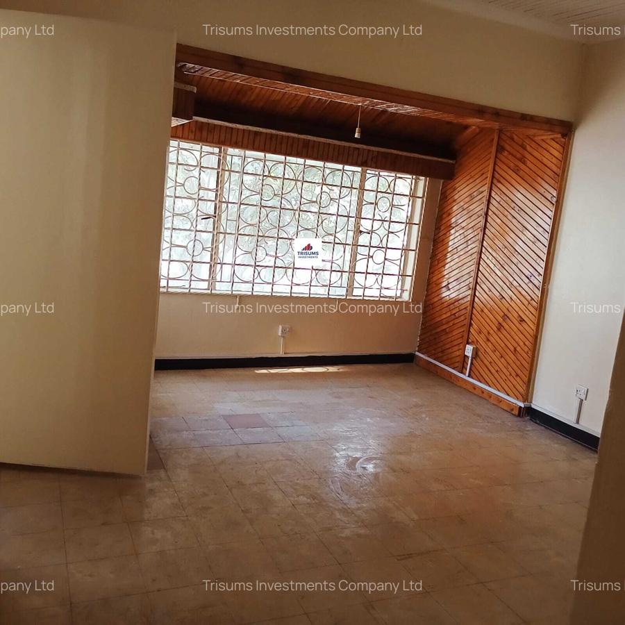 3 Bed Townhouse with En Suite in Parklands - 8