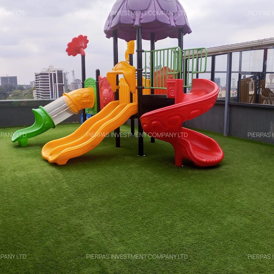 3 Bed Apartment with En Suite in Westlands Area - 6