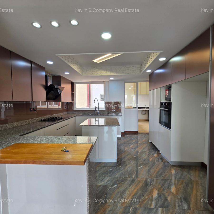 4 Bed Apartment with En Suite in General Mathenge - 6