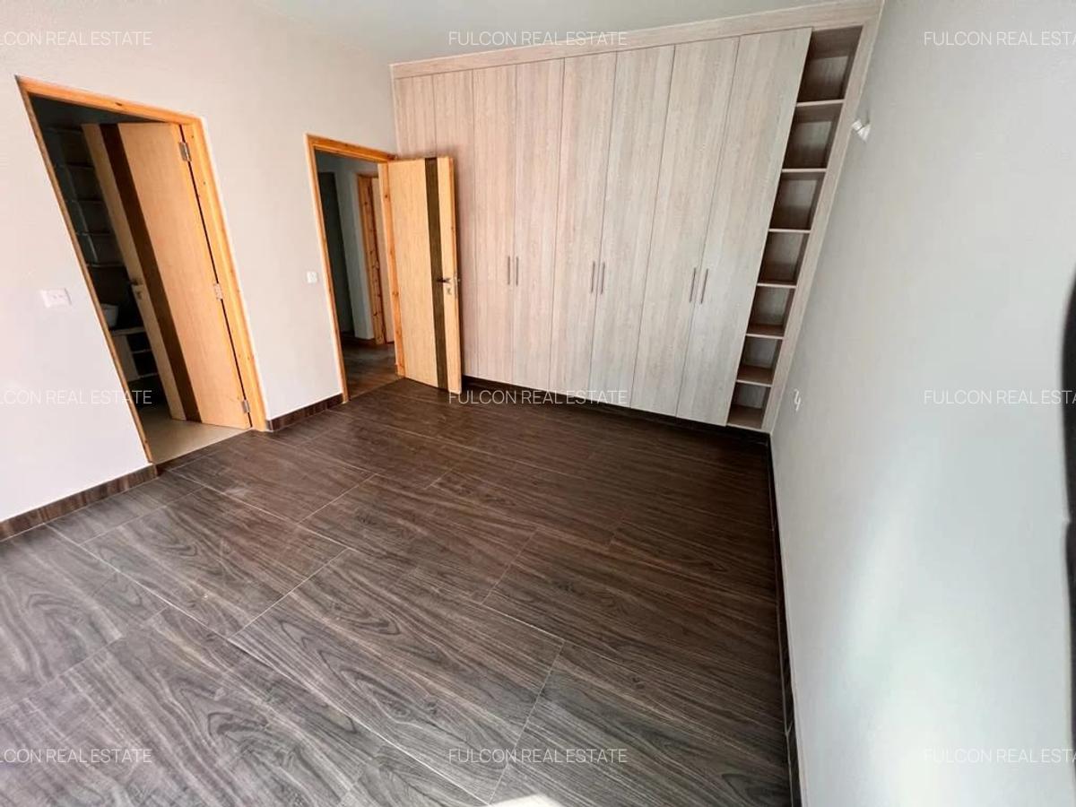 3 Bed Apartment with En Suite in Kileleshwa - 11