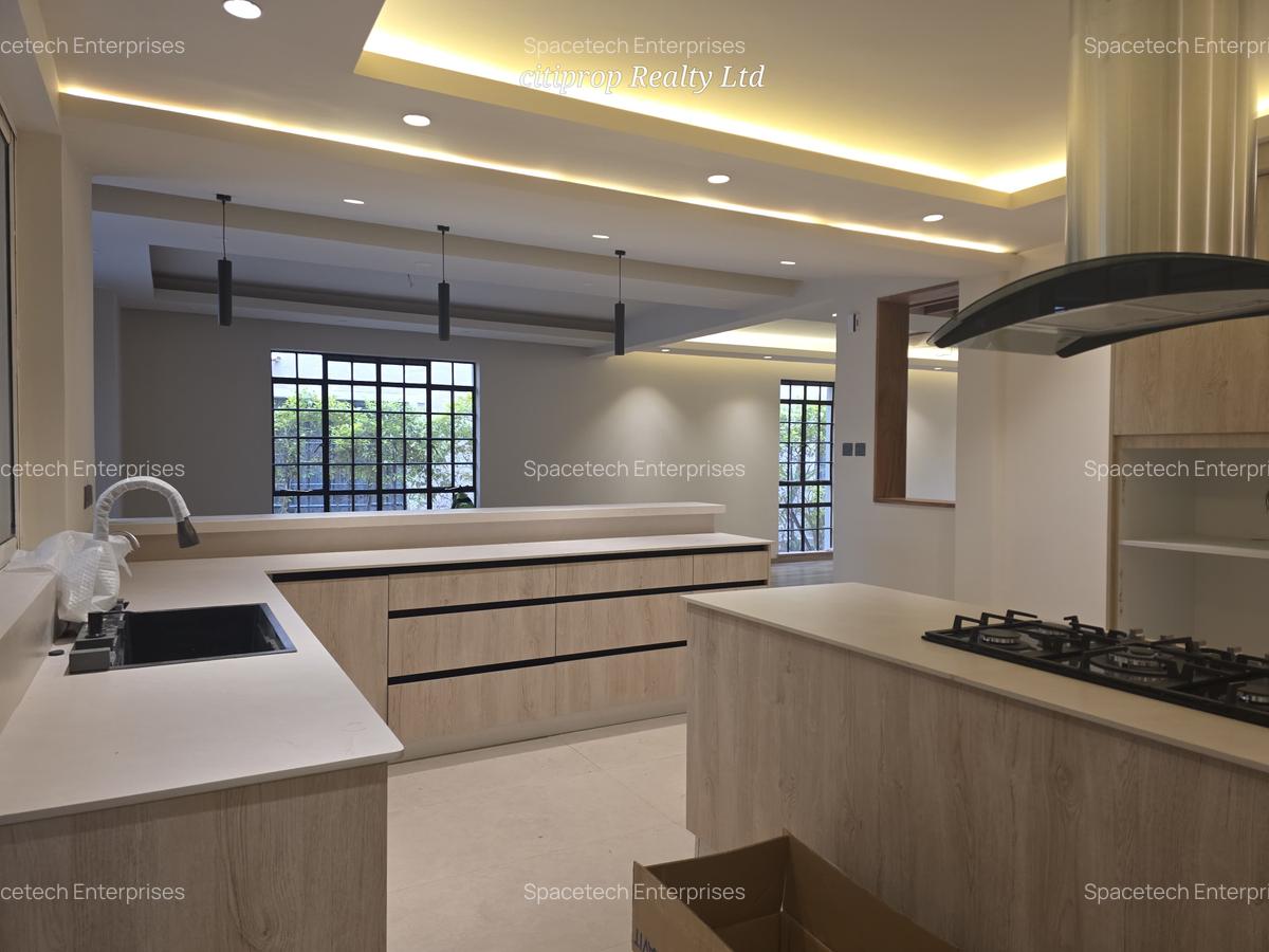 4 Bed Townhouse with En Suite in Westlands Area - 4