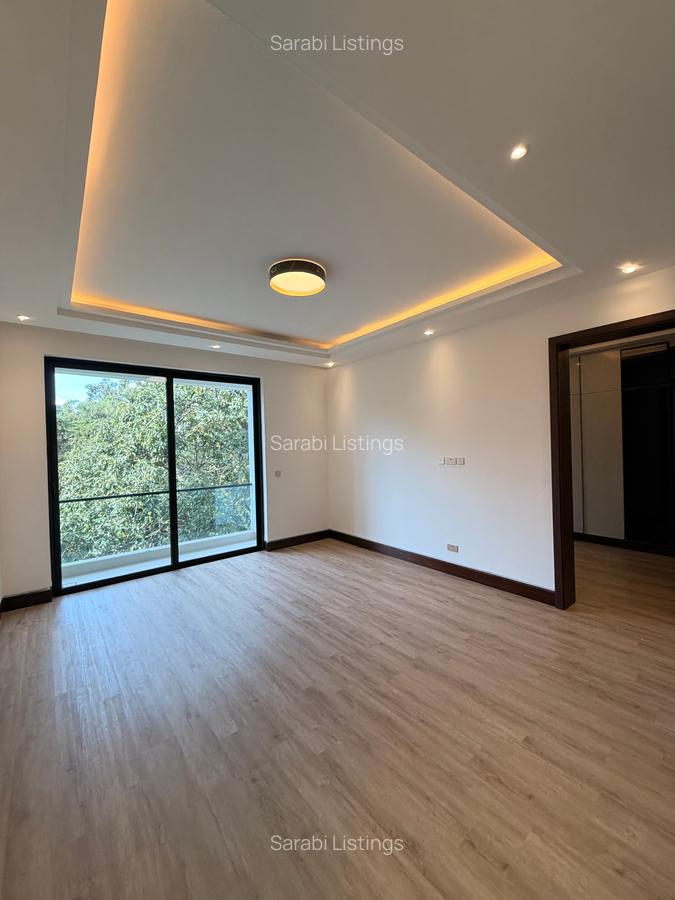5 Bed Townhouse with En Suite in Kitisuru - 9