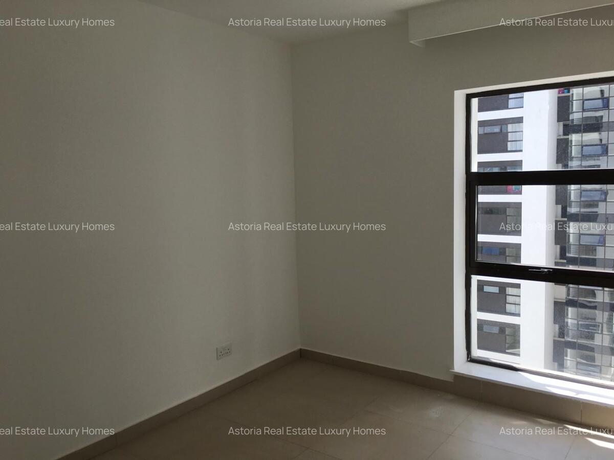 2 Bed Apartment with En Suite at 2026-440 - 5