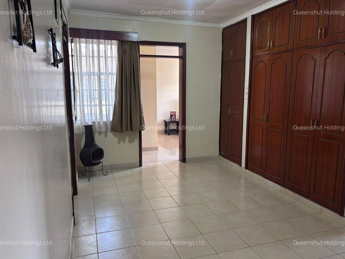 4 Bed Apartment with En Suite in Westlands Area - 4