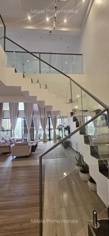 Serviced 6 Bed Apartment with En Suite at Parklands - 4