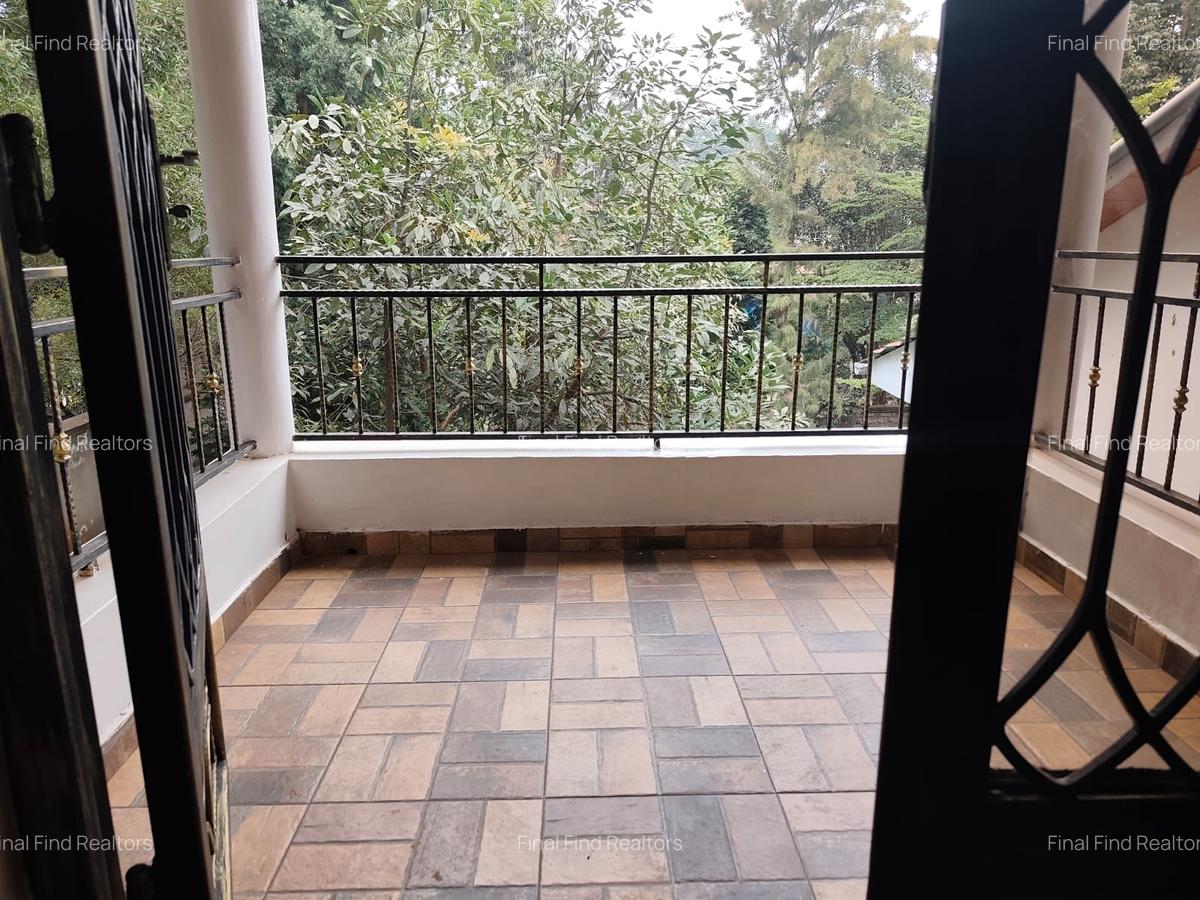 5 Bed House with Backup Generator in Runda - 13