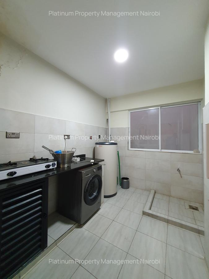 2 Bed Apartment with En Suite at 1St Parklands Avenue - 8