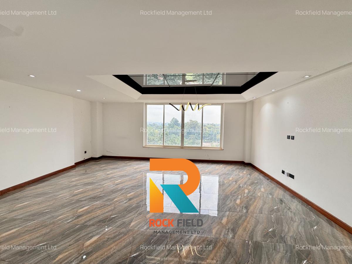 4 Bed Apartment with En Suite in General Mathenge - 2