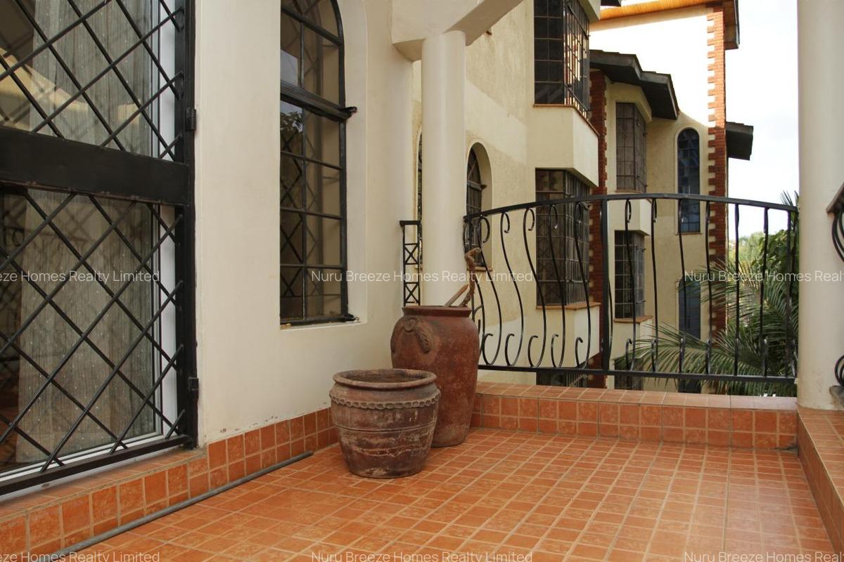 3 Bed Apartment with En Suite in Kilimani - 9