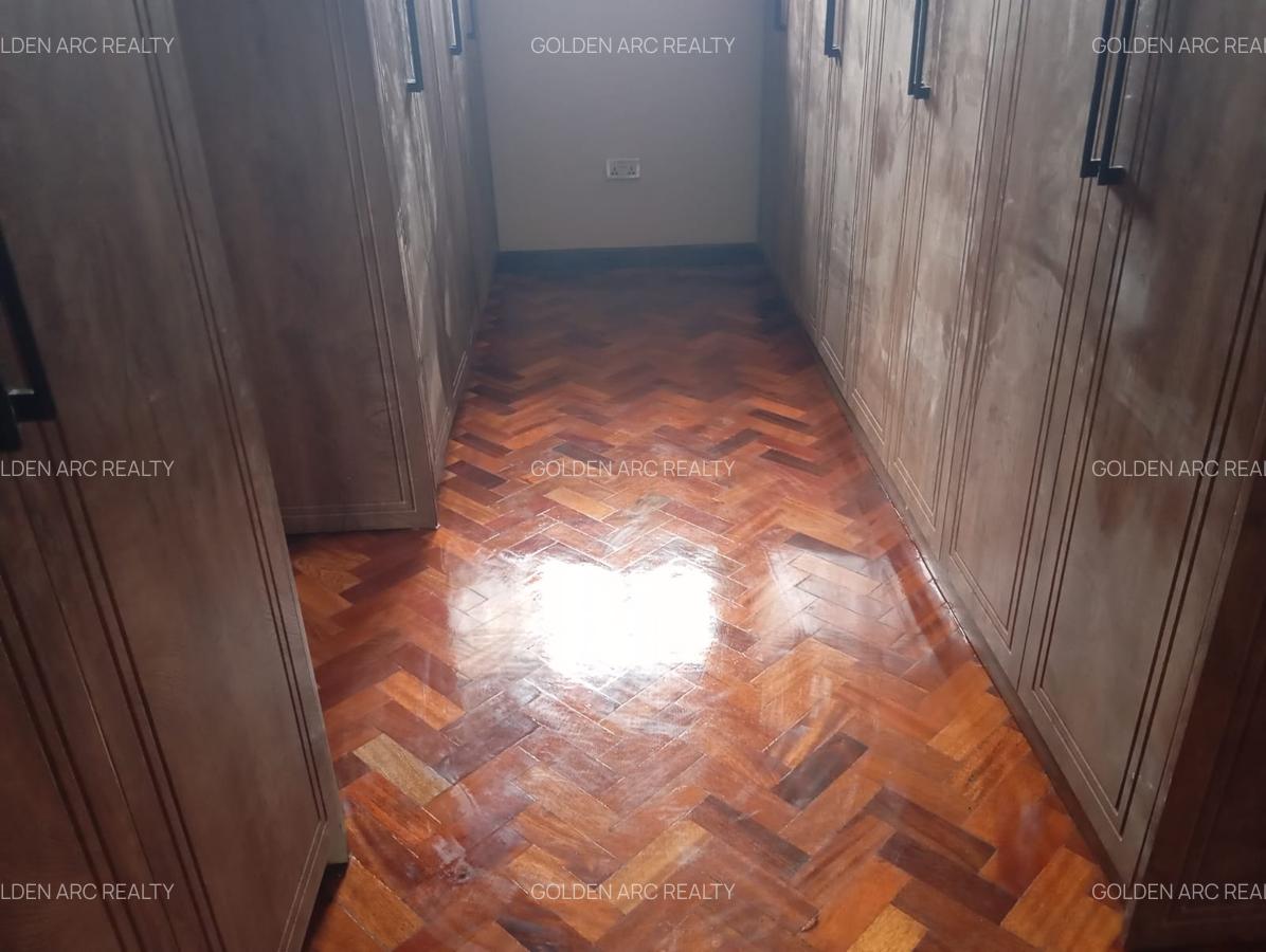 4 Bed Townhouse with En Suite in Karen - 10