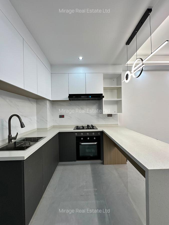 1 Bed Apartment with Swimming Pool in Kilimani - 1