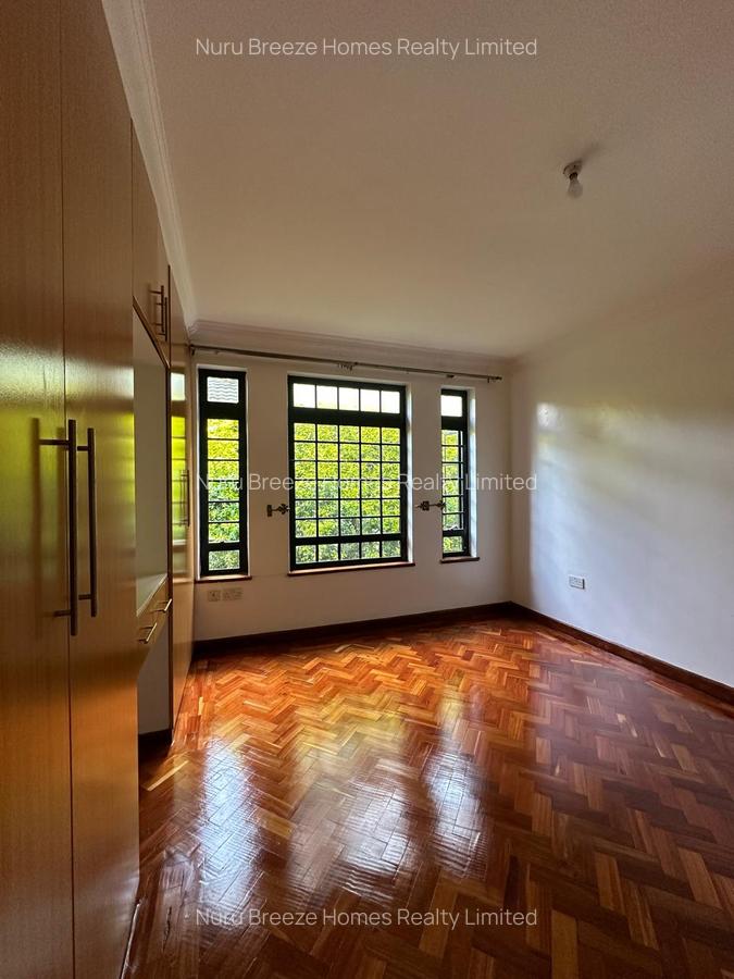 4 Bed House with En Suite in Karen - 10
