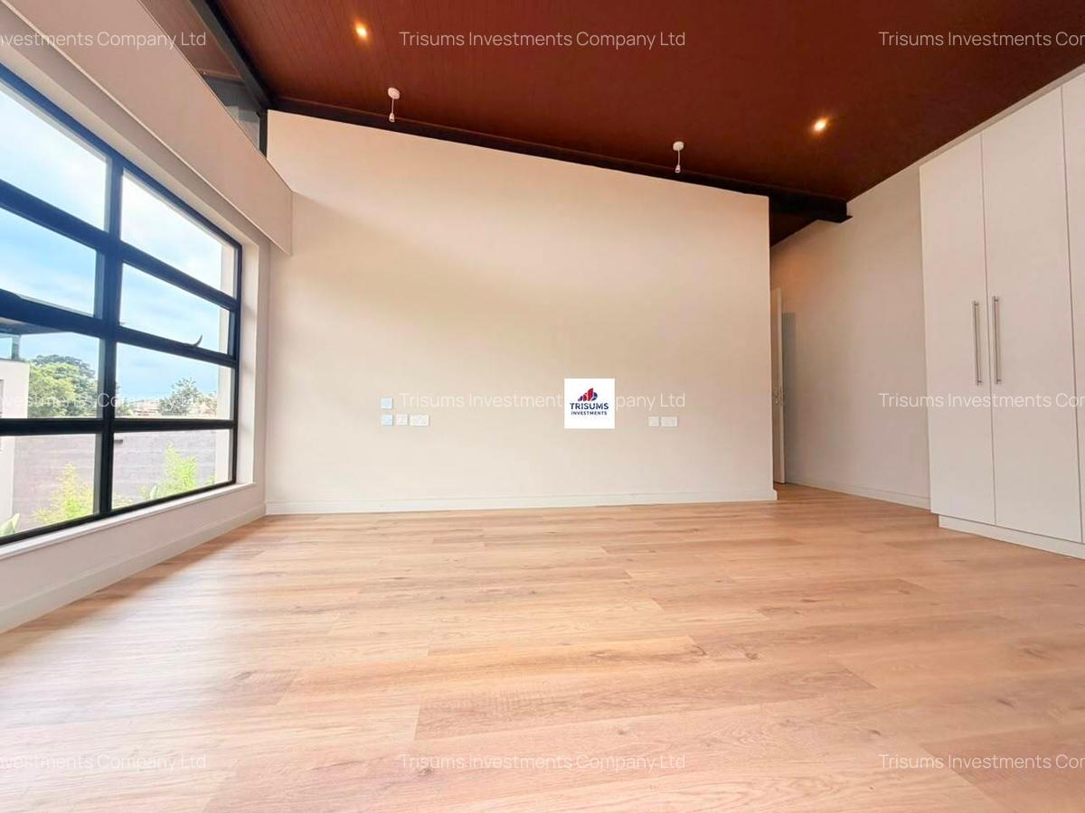 4 Bed Townhouse with En Suite in Runda - 6