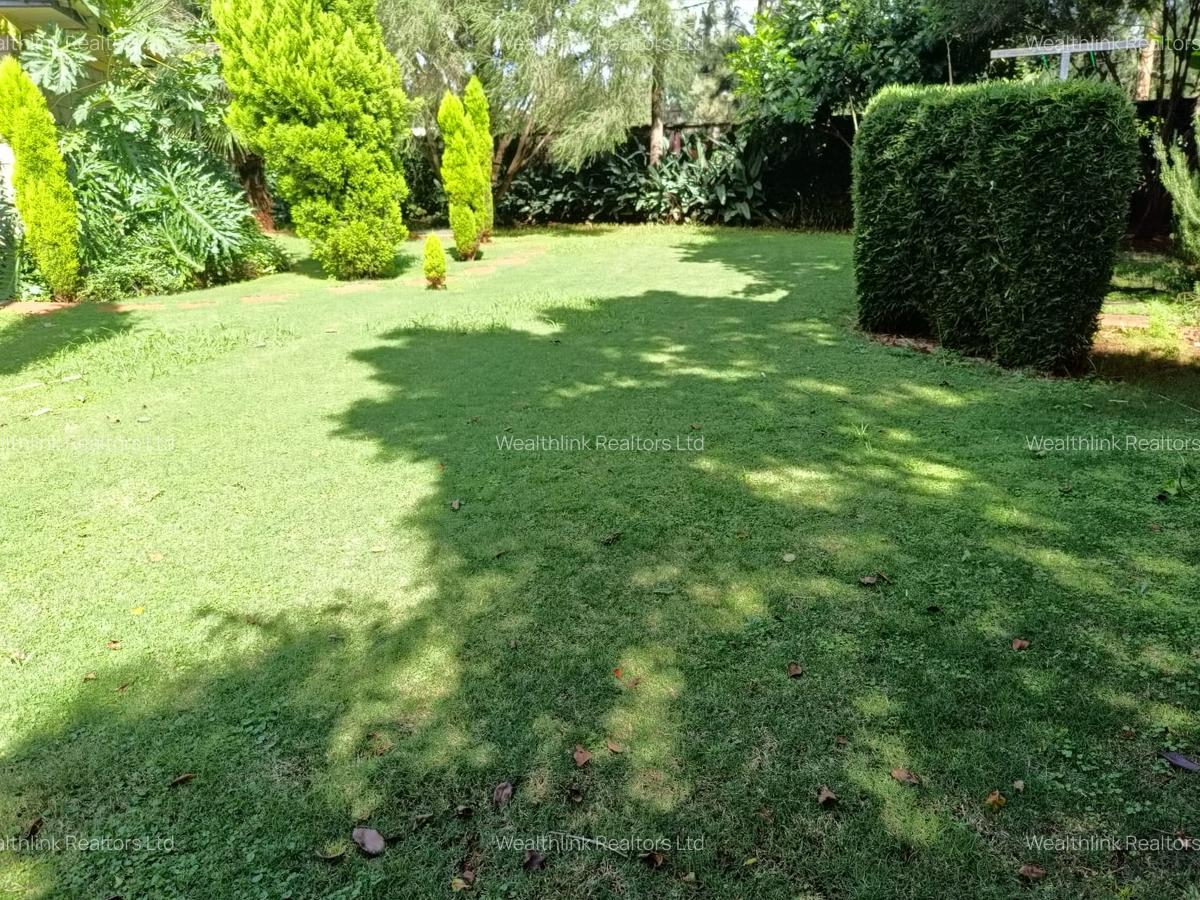 4 Bed Townhouse with En Suite at Runda - 16