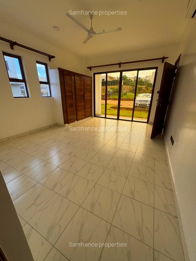 2 Bed House with En Suite at Vipingo Pazuri - 6