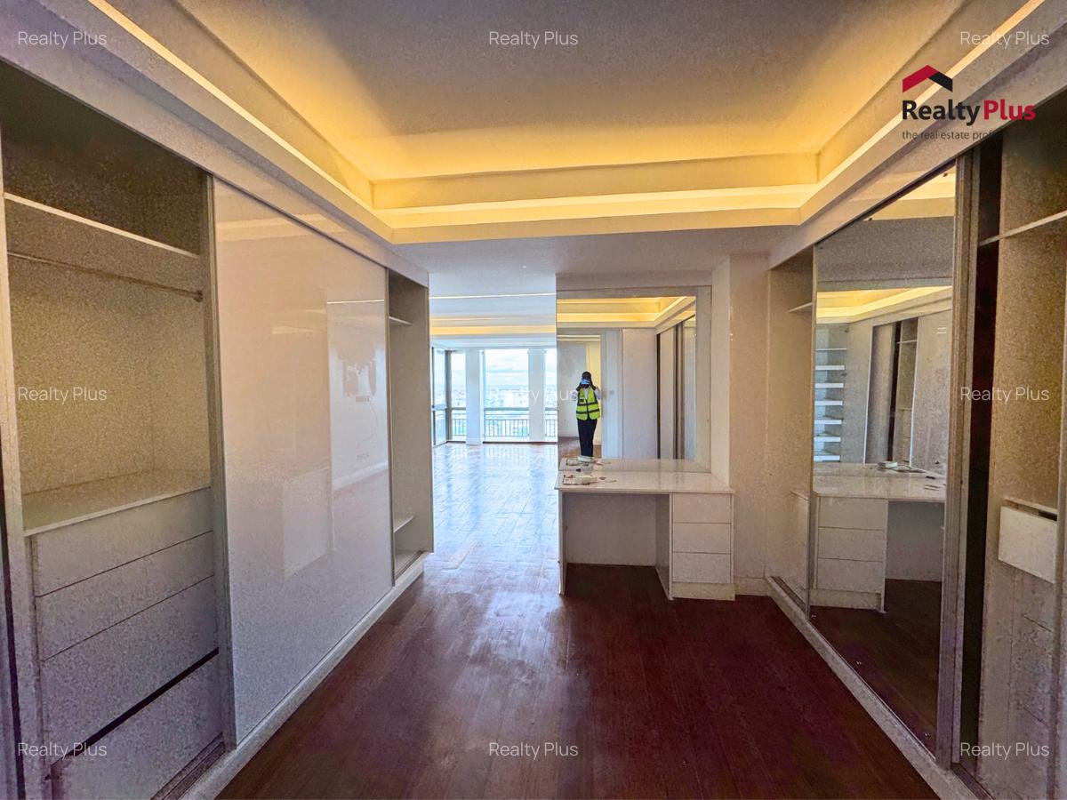 6 Bed Apartment with En Suite at Matumbato - 13