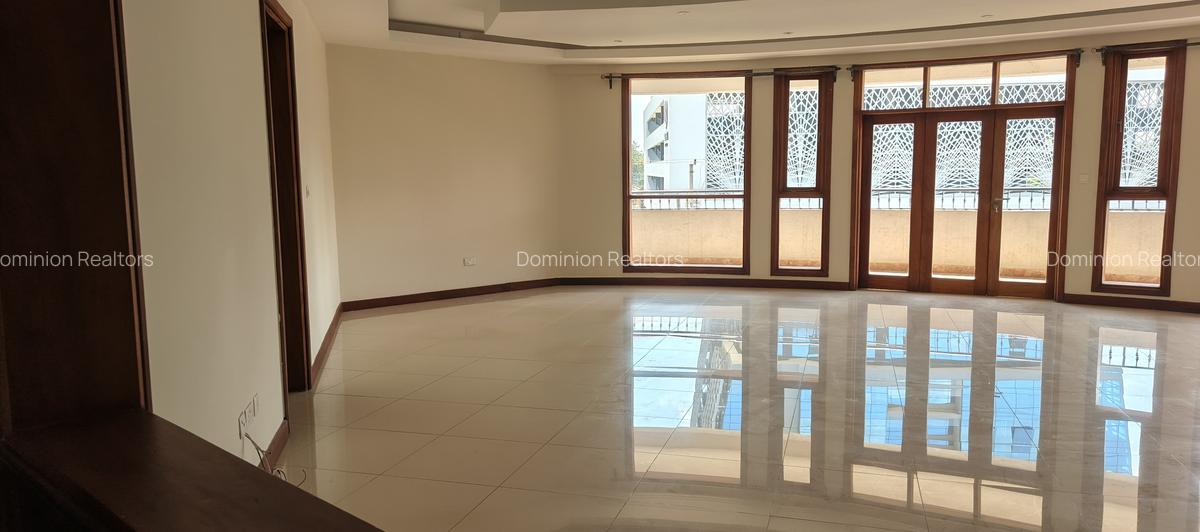 4 Bed Apartment with En Suite in Westlands Area - 11
