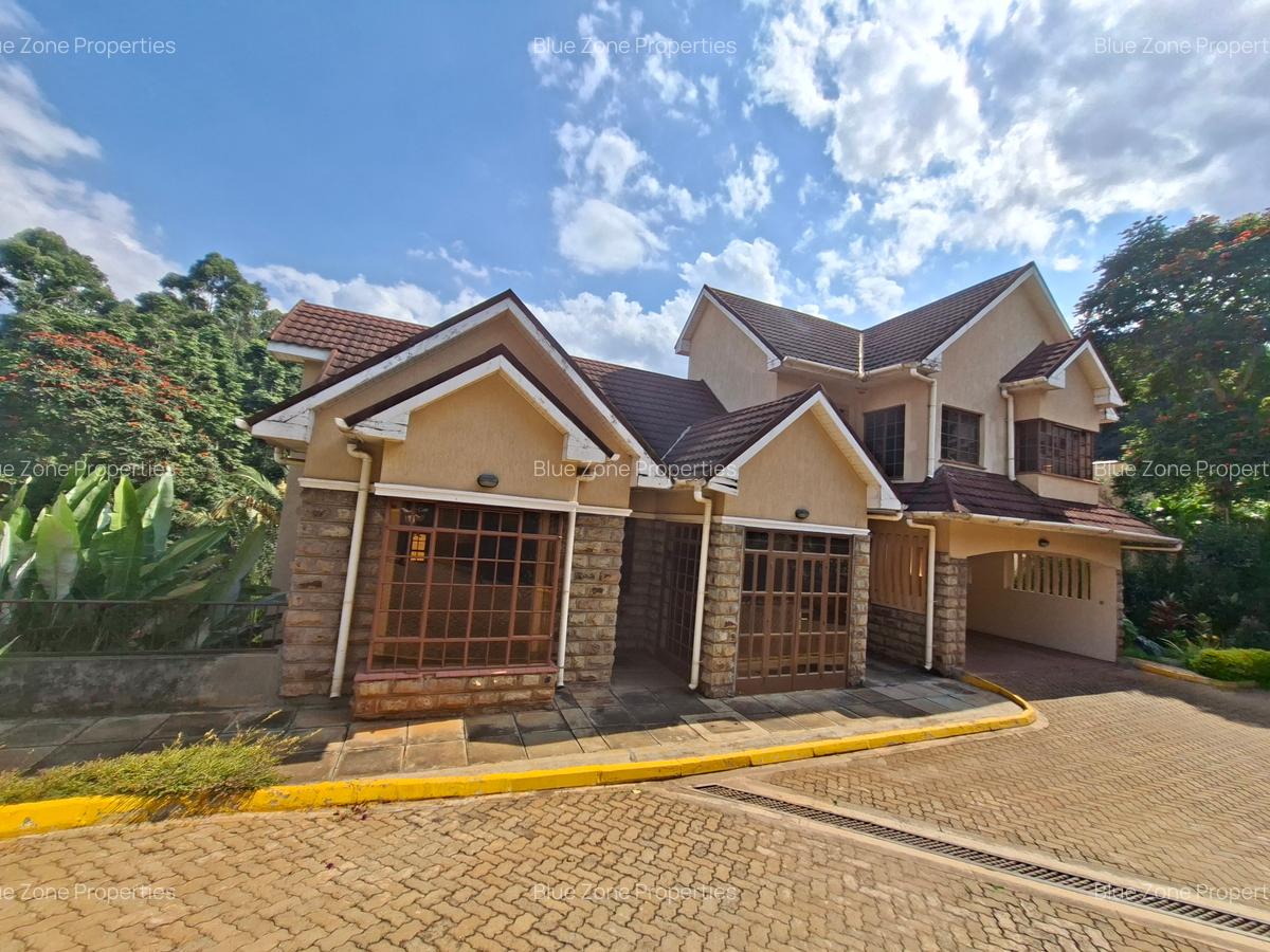 4 Bed Townhouse with En Suite at Rosslyn Lone Tree Estate Rd - 4