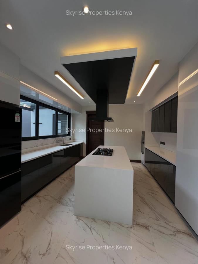 6 Bed House with En Suite in Nyari - 8