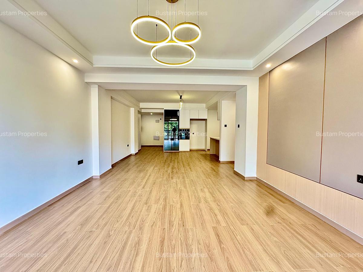 3 Bed Apartment with En Suite in Riverside - 14