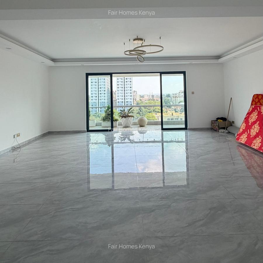 4 Bed Apartment with En Suite at Oledume Road - 6