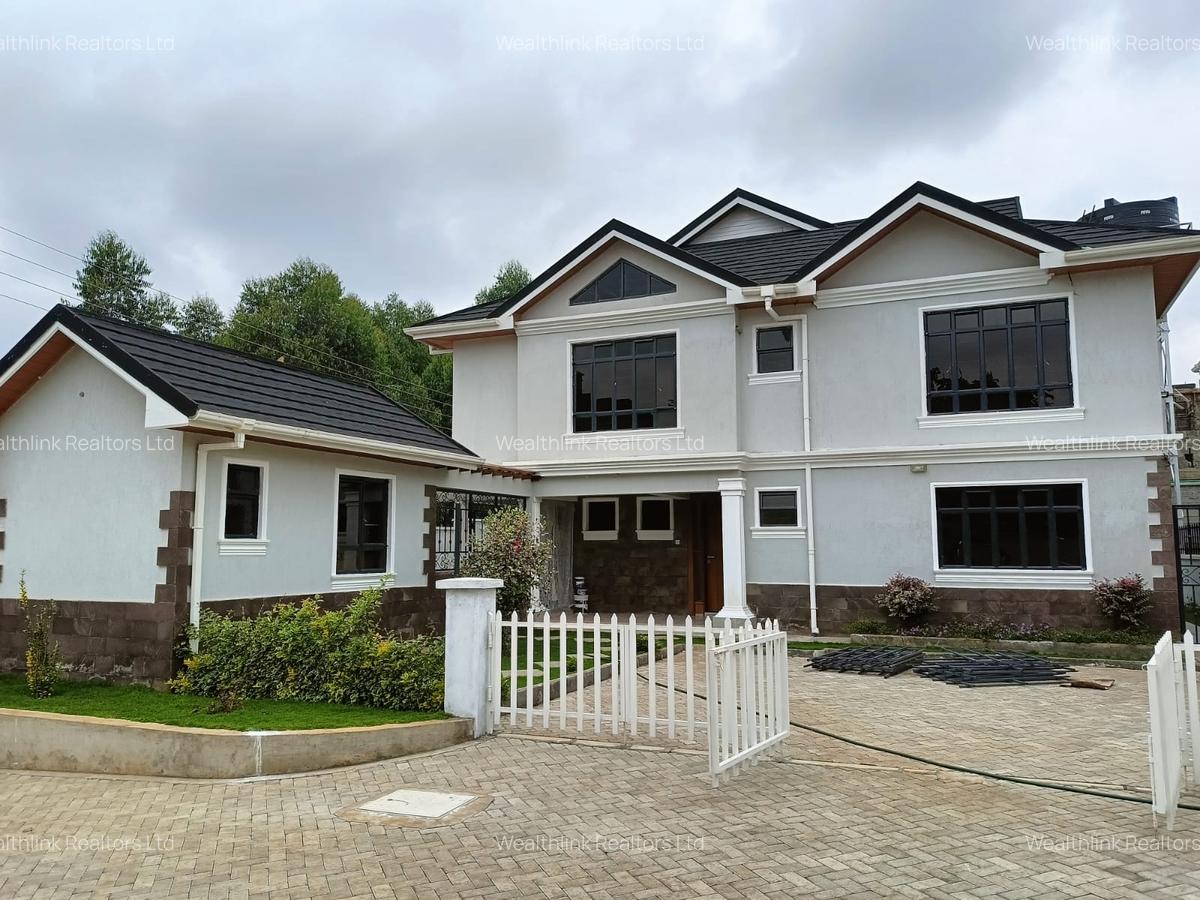 4 Bed Townhouse with En Suite at Runda - 6