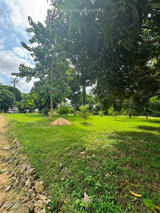 1.3 ac Residential Land at Kanamai - 1