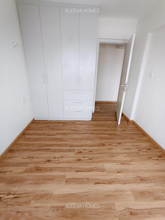 2 Bed Apartment with En Suite in Garden Estate - 8