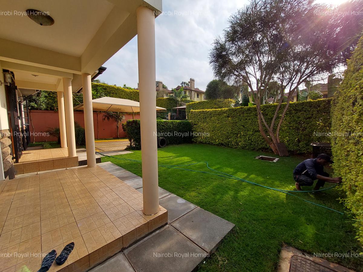 4 Bed Townhouse with En Suite at Loresho Ridge - 5
