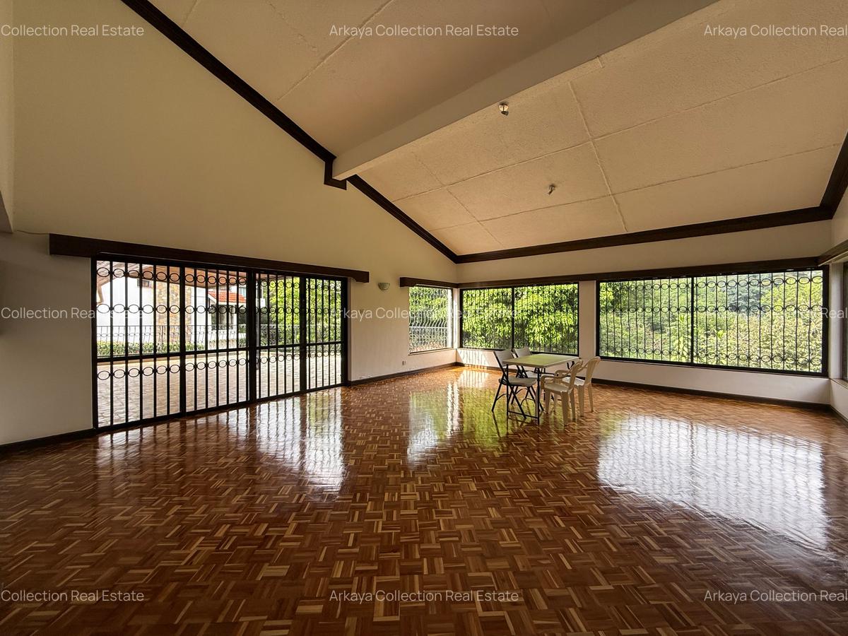 5 Bed House with En Suite in Gigiri - 4