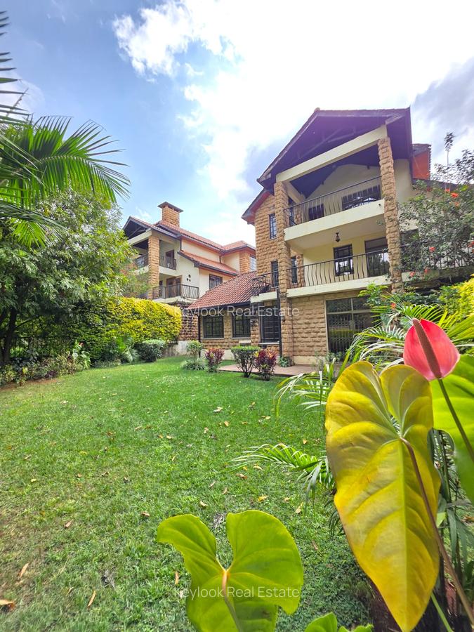 4 Bed Townhouse with En Suite at Lavington Green - 3