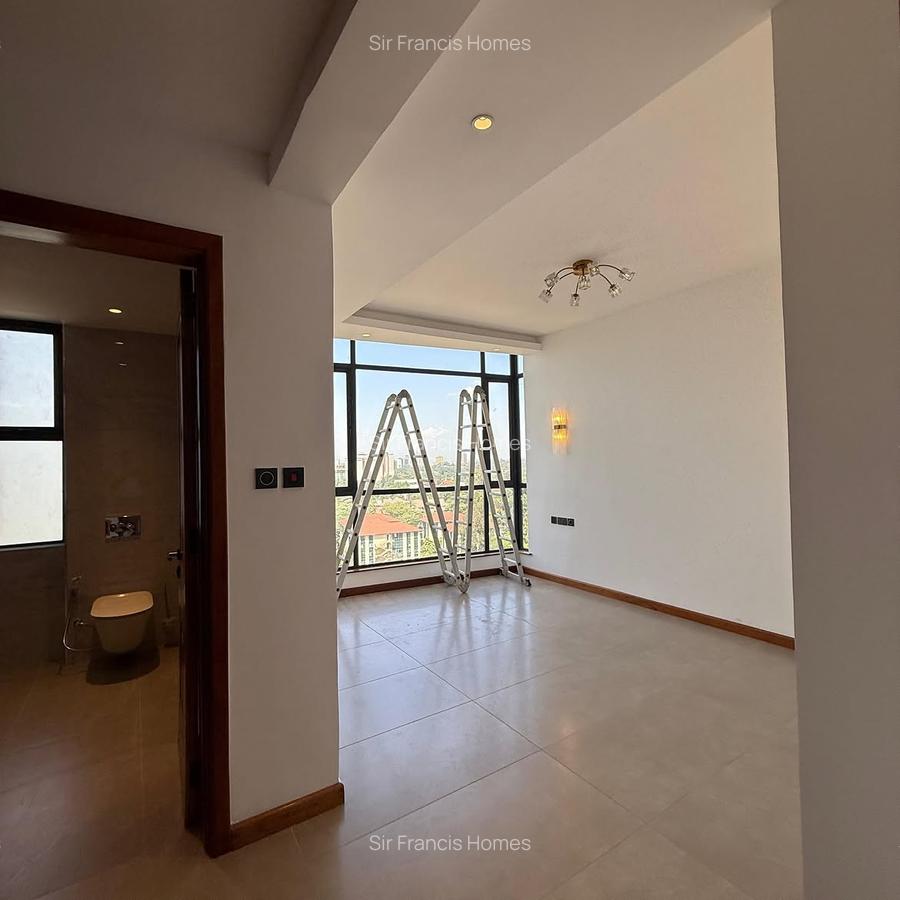 Serviced 3 Bed Apartment with En Suite in Riverside - 3