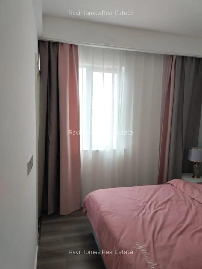 Studio Apartment with Swimming Pool at Wanyee Rd - 6
