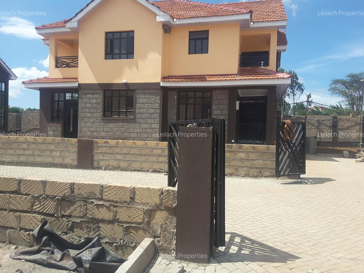4 Bed House with En Suite in Gikambura - 14