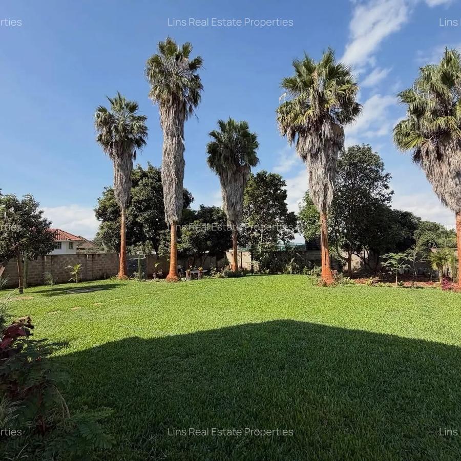 5 Bed House with En Suite in Runda - 15