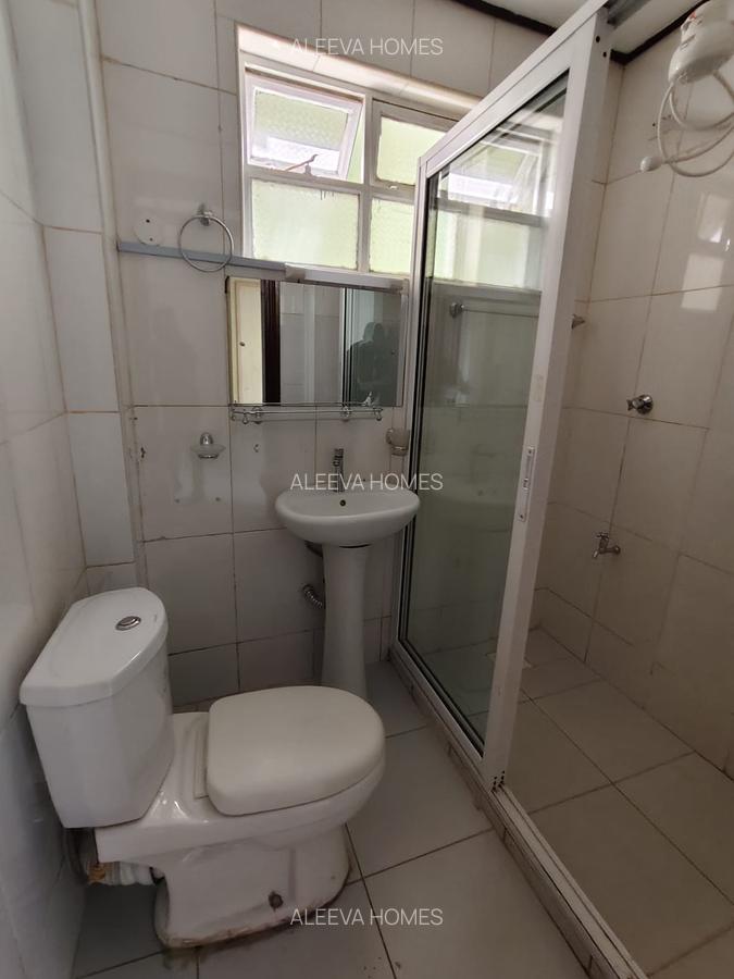 2 Bed Apartment with En Suite in Westlands Area - 19