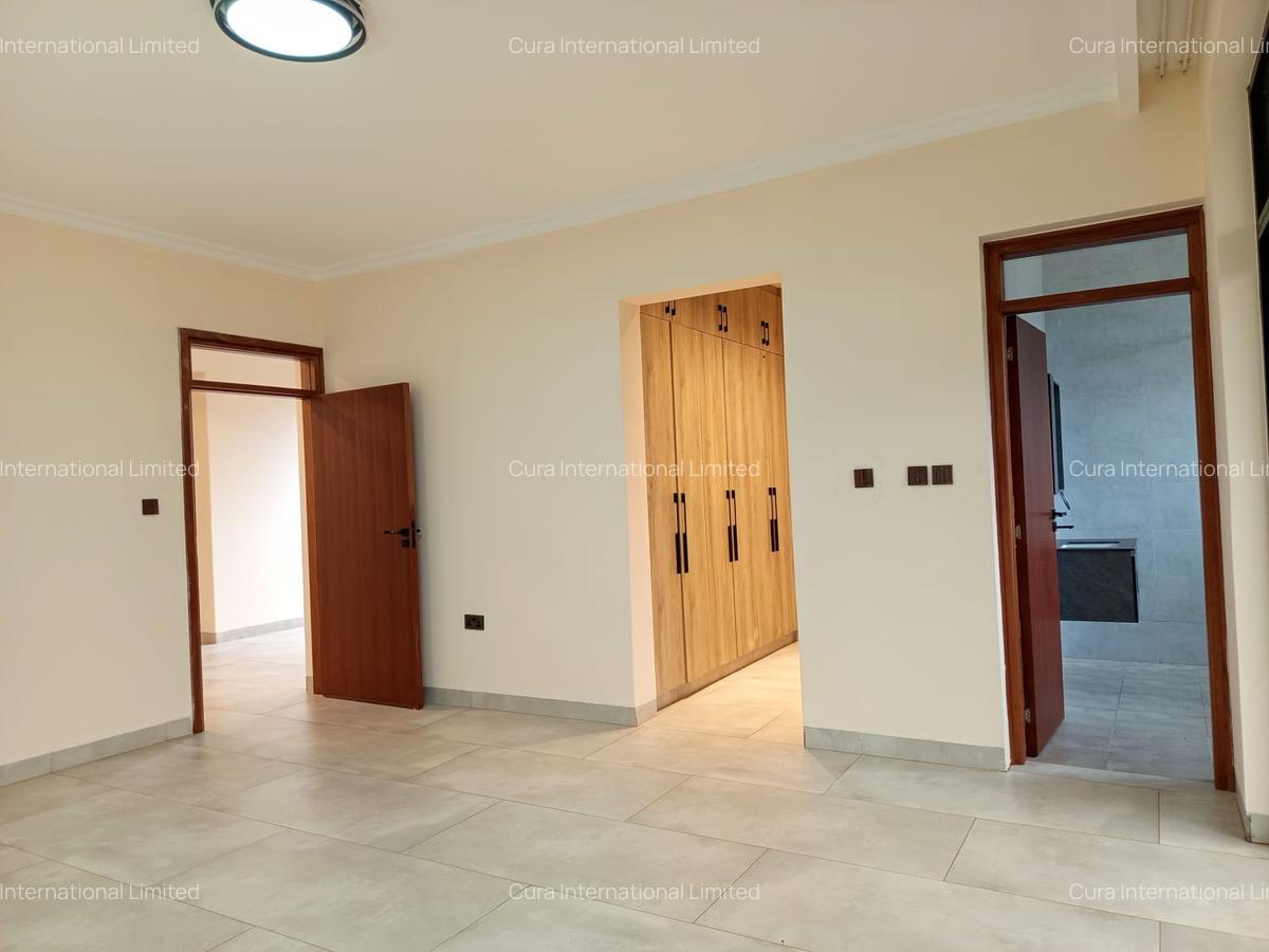 4 Bed Villa in Kiambu Road - 8