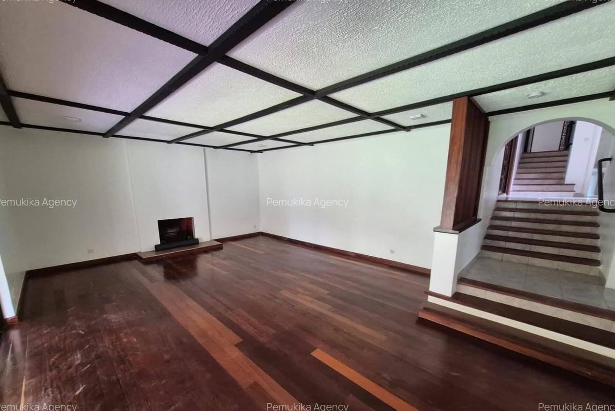 4 Bed Townhouse with En Suite in Thigiri - 4