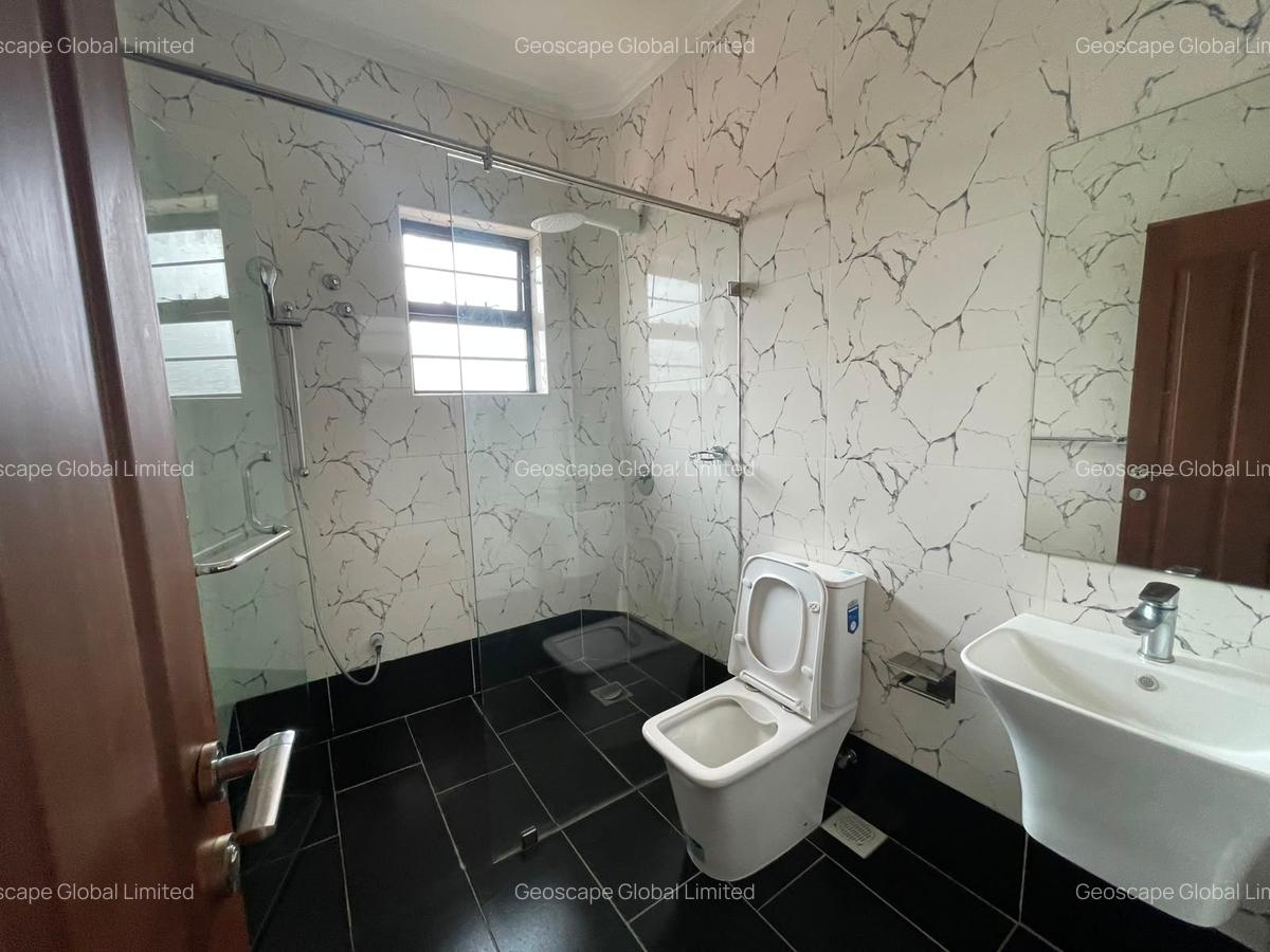 4 Bed House with En Suite in Kiambu Road - 10