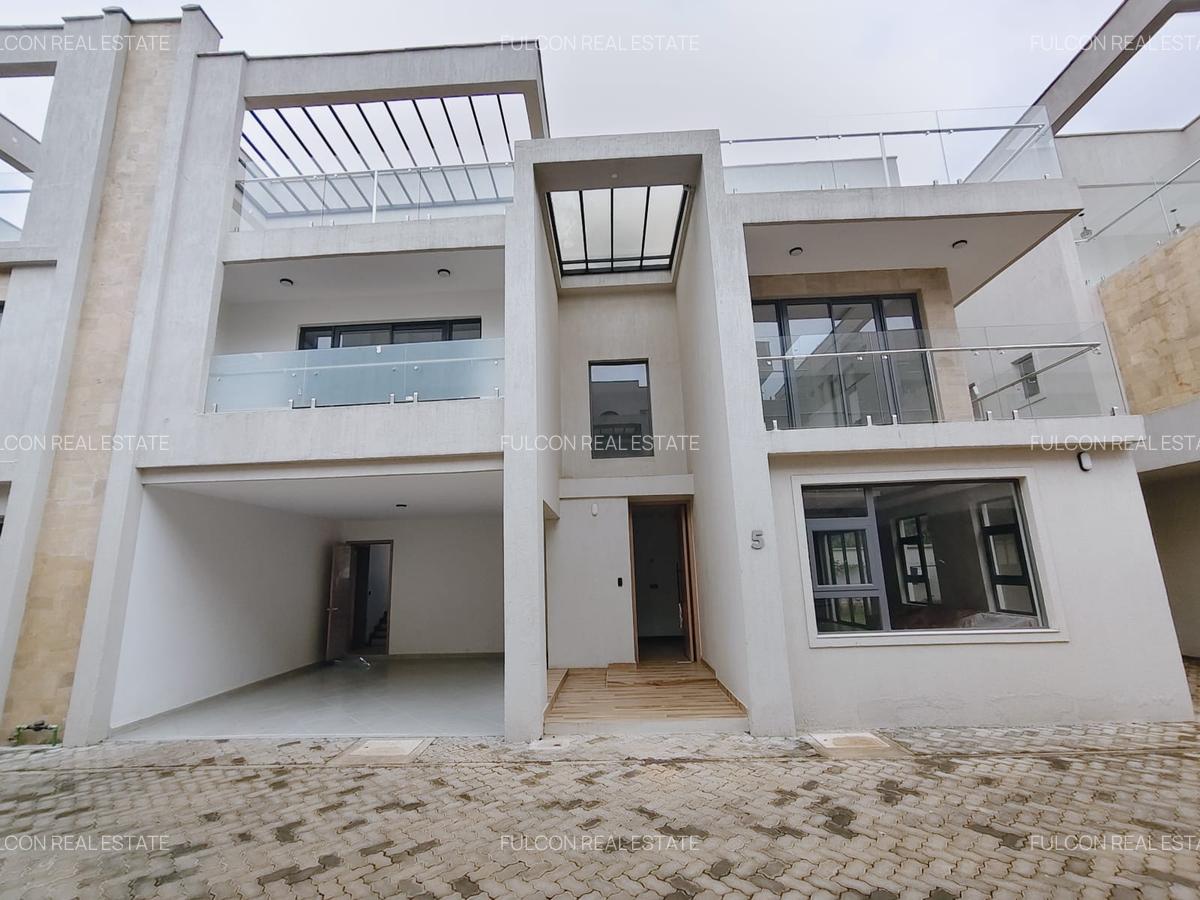6 Bed Villa with En Suite in Lavington - 11