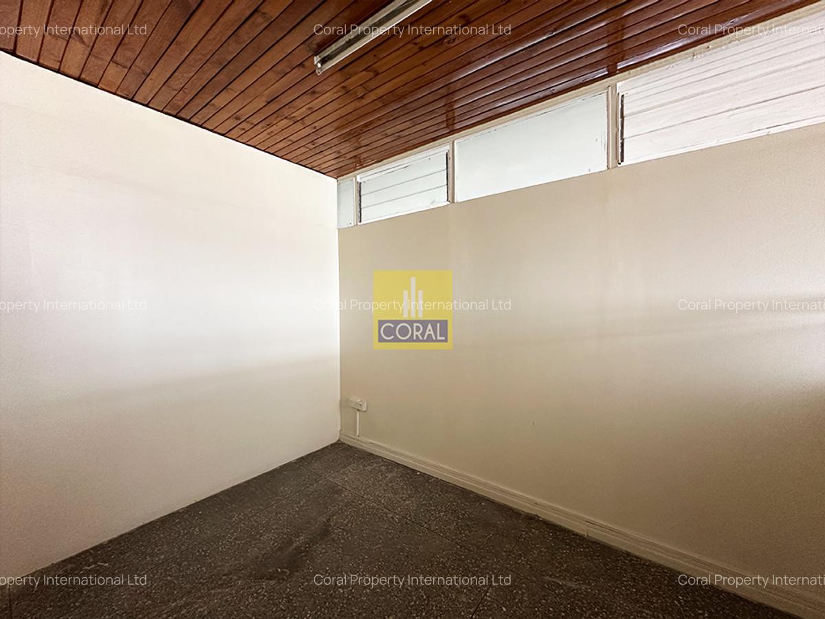 Office in Industrial Area - 4