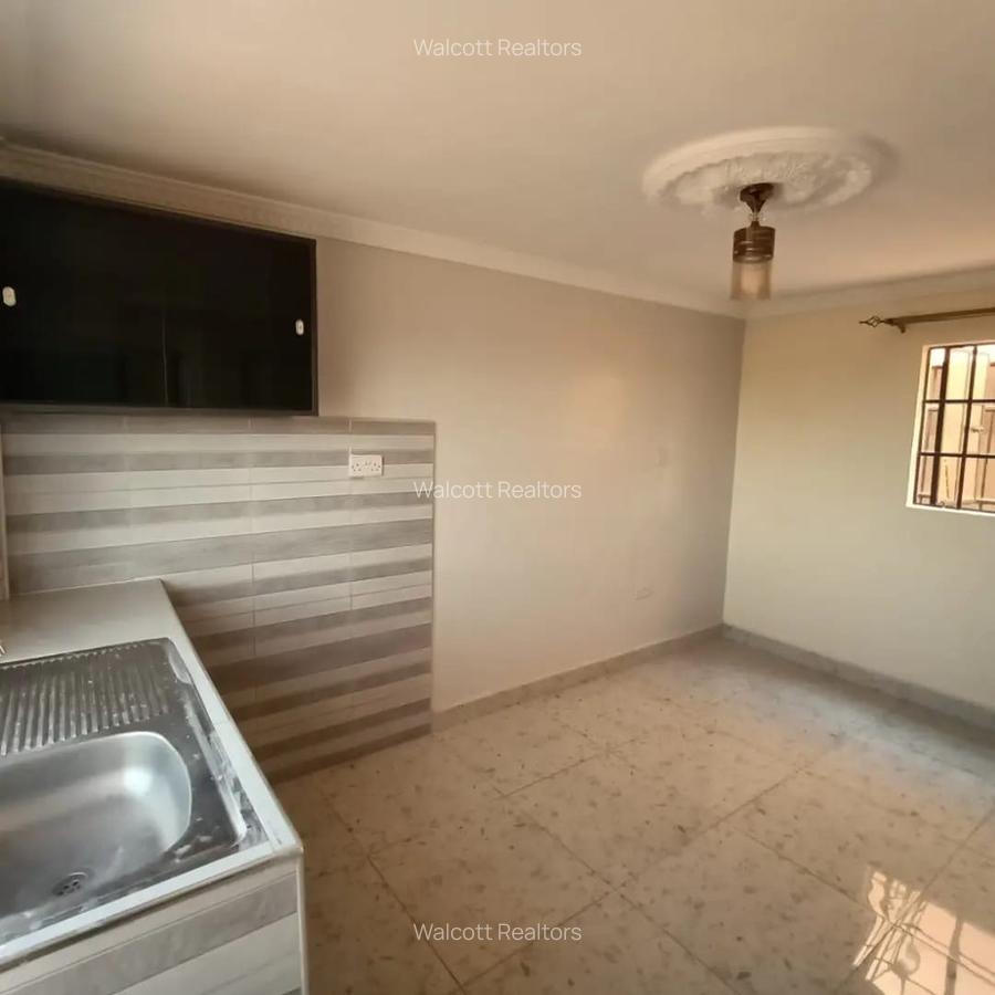 Studio Apartment with En Suite in Kinoo - 6