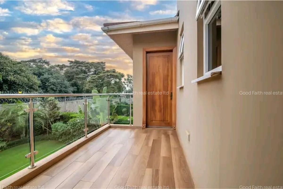 4 Bed Townhouse with En Suite in Kiambu Road - 10