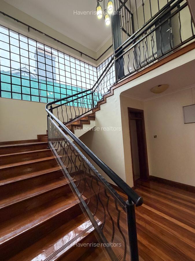 4 Bed Townhouse at Runda Off Kiambu Road - 6