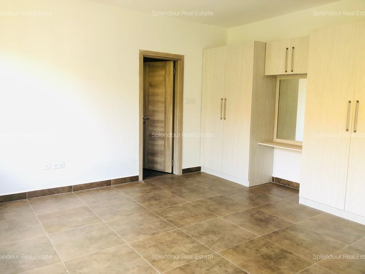 2 Bed Apartment with En Suite in Westlands Area - 19