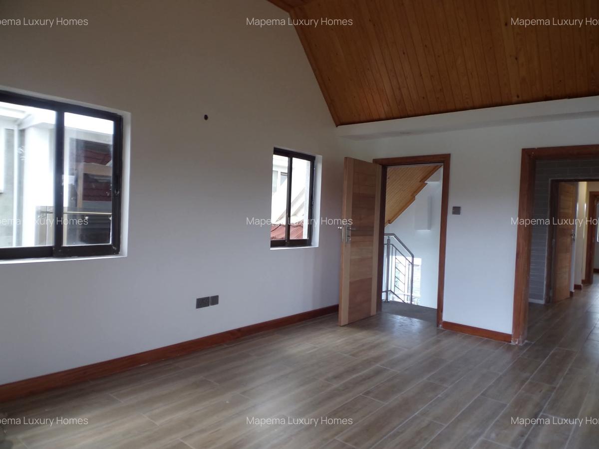 2 Bed House with En Suite at Karen - 2