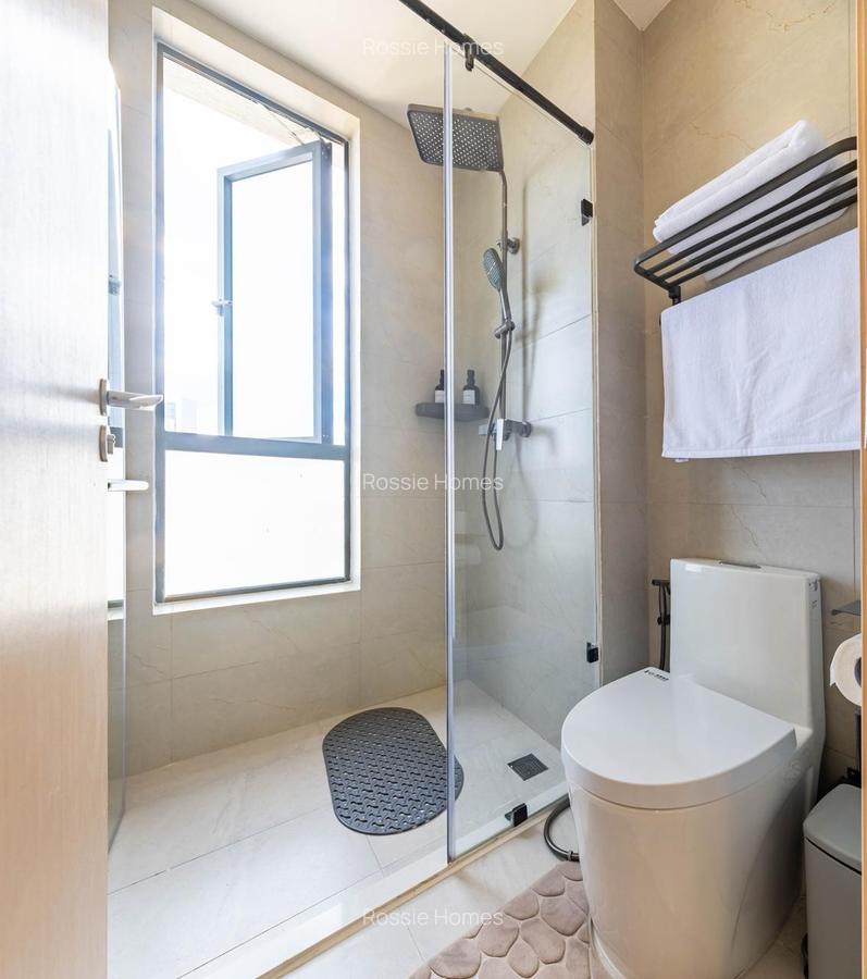 Serviced 1 Bed Apartment with En Suite in Westlands Area - 11