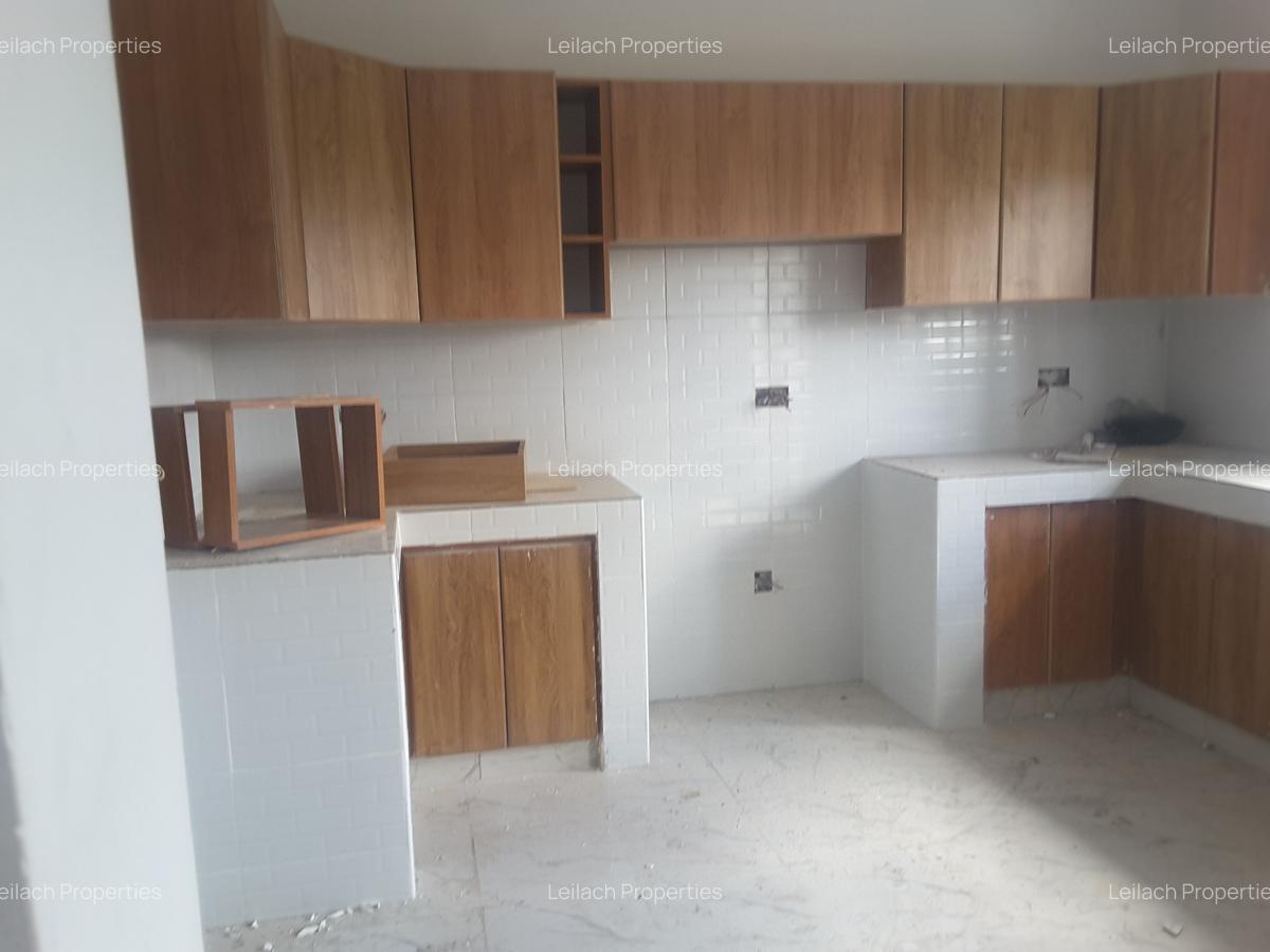 4 Bed House with En Suite in Ongata Rongai - 6