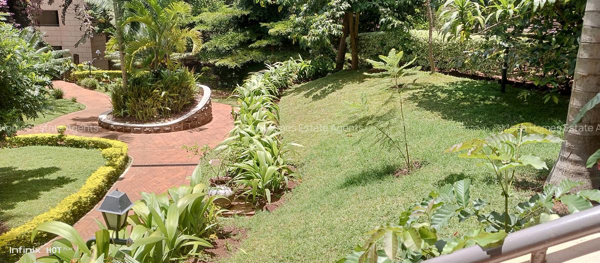 Serviced 3 Bed Apartment with En Suite at Brookside Drive - 9